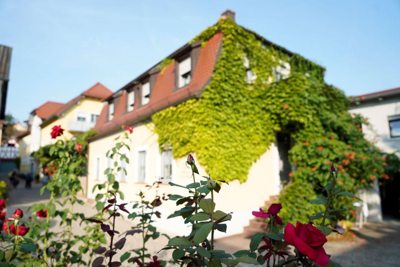 Weingut Martin Blass Erlabrunn  Extérieur photo