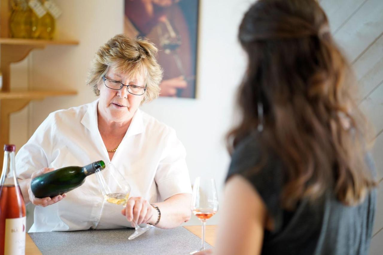 Weingut Martin Blass Erlabrunn  Extérieur photo